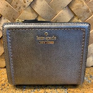 KATE SPADE Small Shawn Wallet